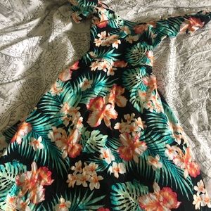 NWT VICTORIA SECRET PINK TROPICAL DRESS